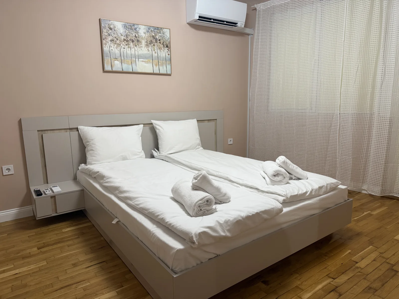 Bedroom 2 with queen bed