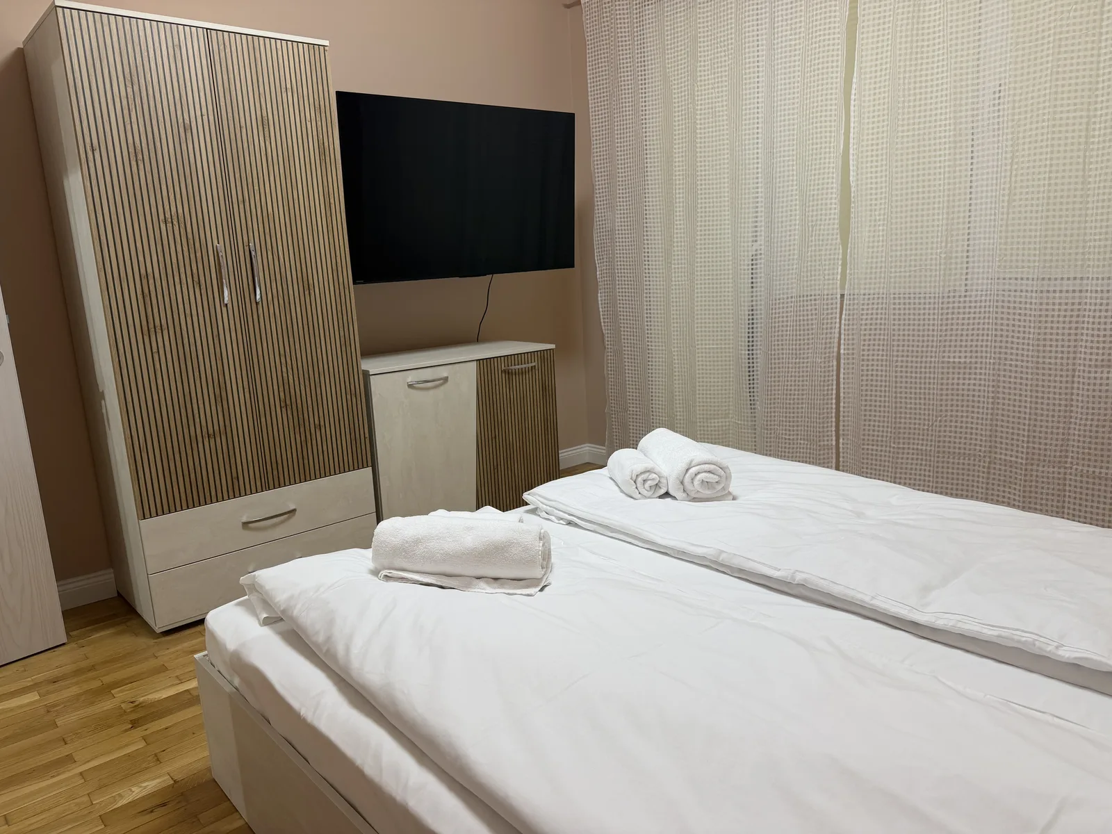 Bedroom 3 wardrobe and TV