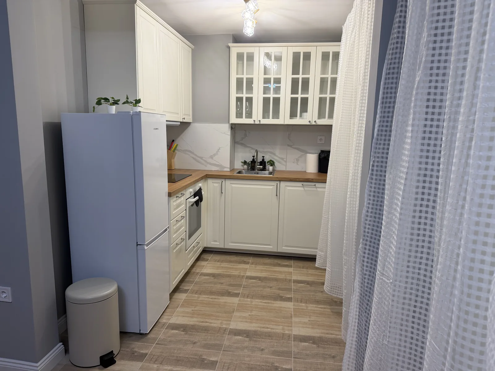 Fully equipped kitchen